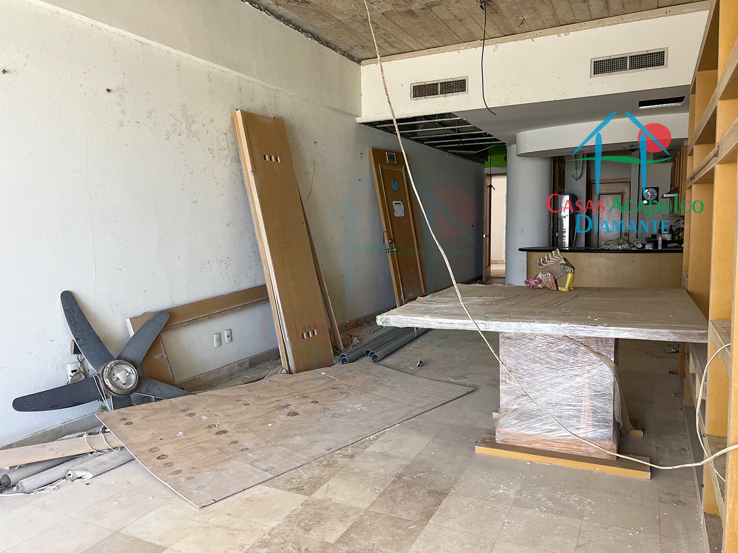 Tikal 404 - Estancia estado actual 5 Tikal 404 - Estancia estado actual 5